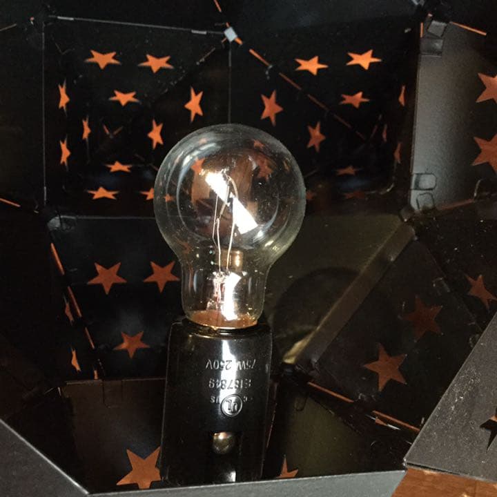 アメリカンカントリー雑貨　星型シルエット　ペンダントライト