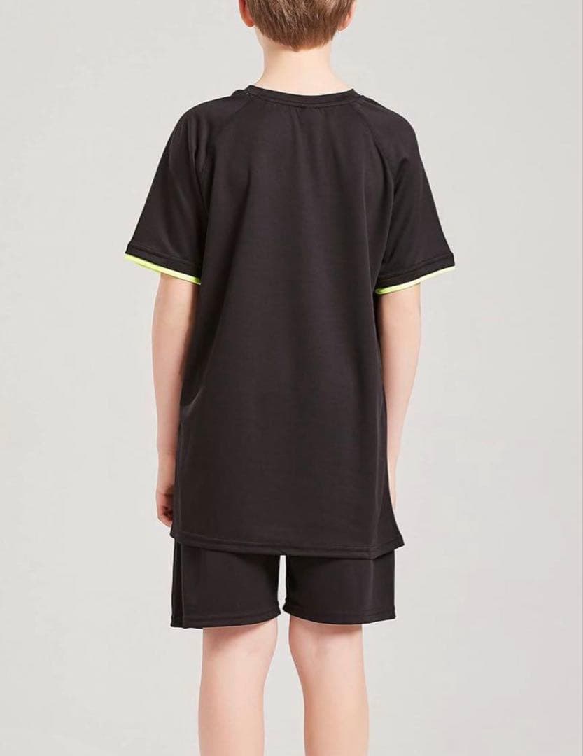 ゆったりカジュアル キッズ半袖 Tシャツ＆ショーツパンツ サイズ7 キッズ服