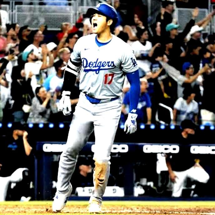 Fanatics 大谷翔平50/50記念Tシャツ Lサイズ(並行輸入品) 未開封