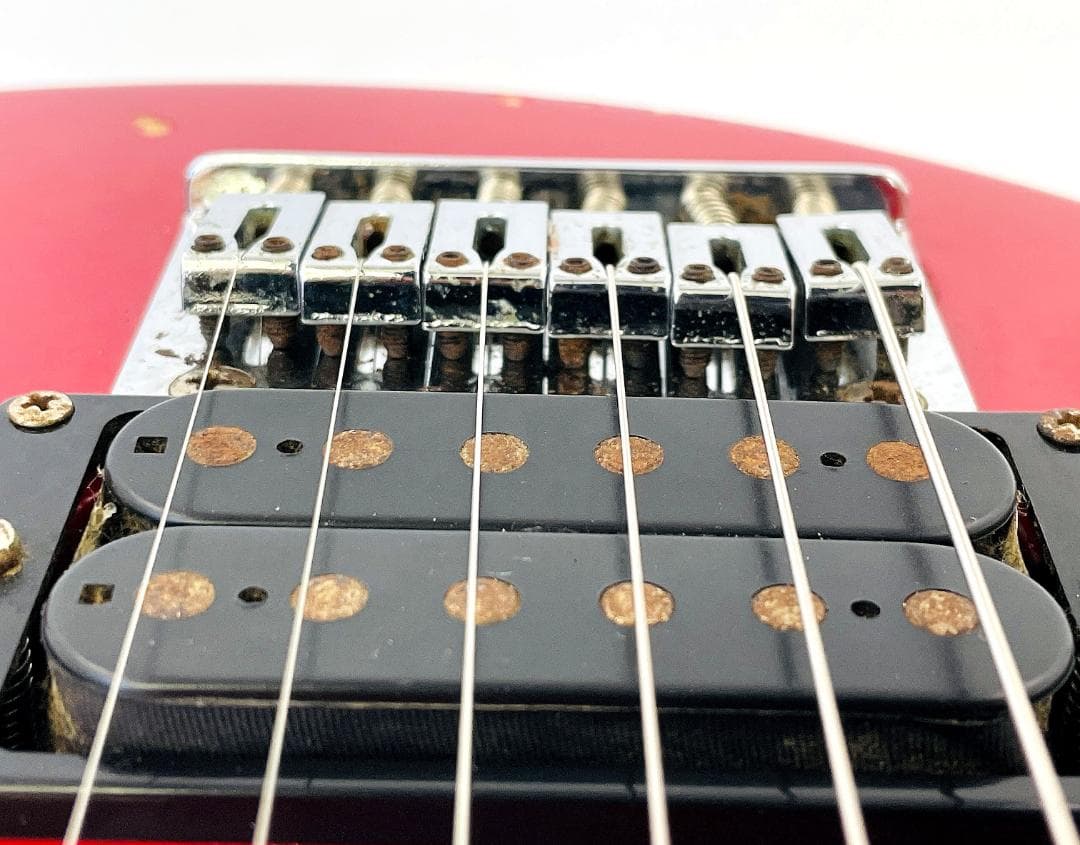 Fernandes ZO-3 レッド 内蔵スピーカー付き 現状品