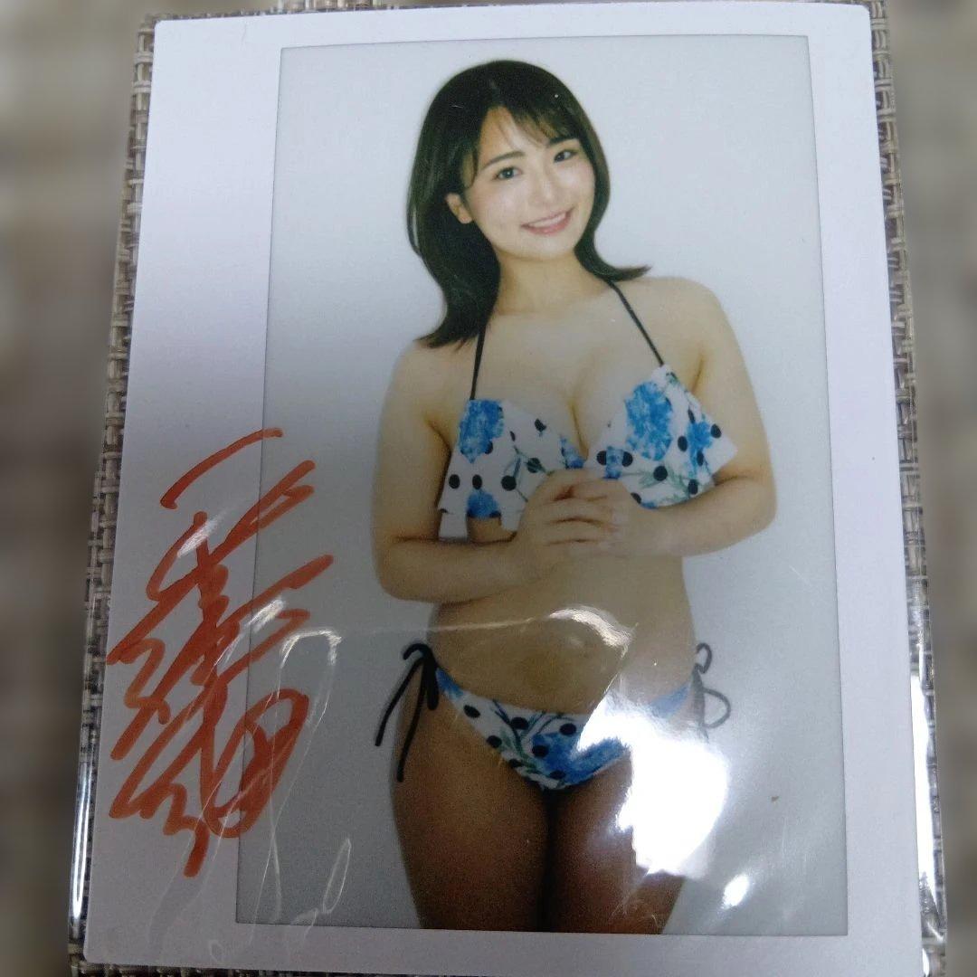 平嶋夏海 サイン入りチエキ ビキニ写真 青と白花柄