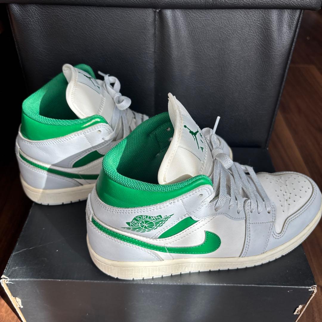 エアジョーダン1MID