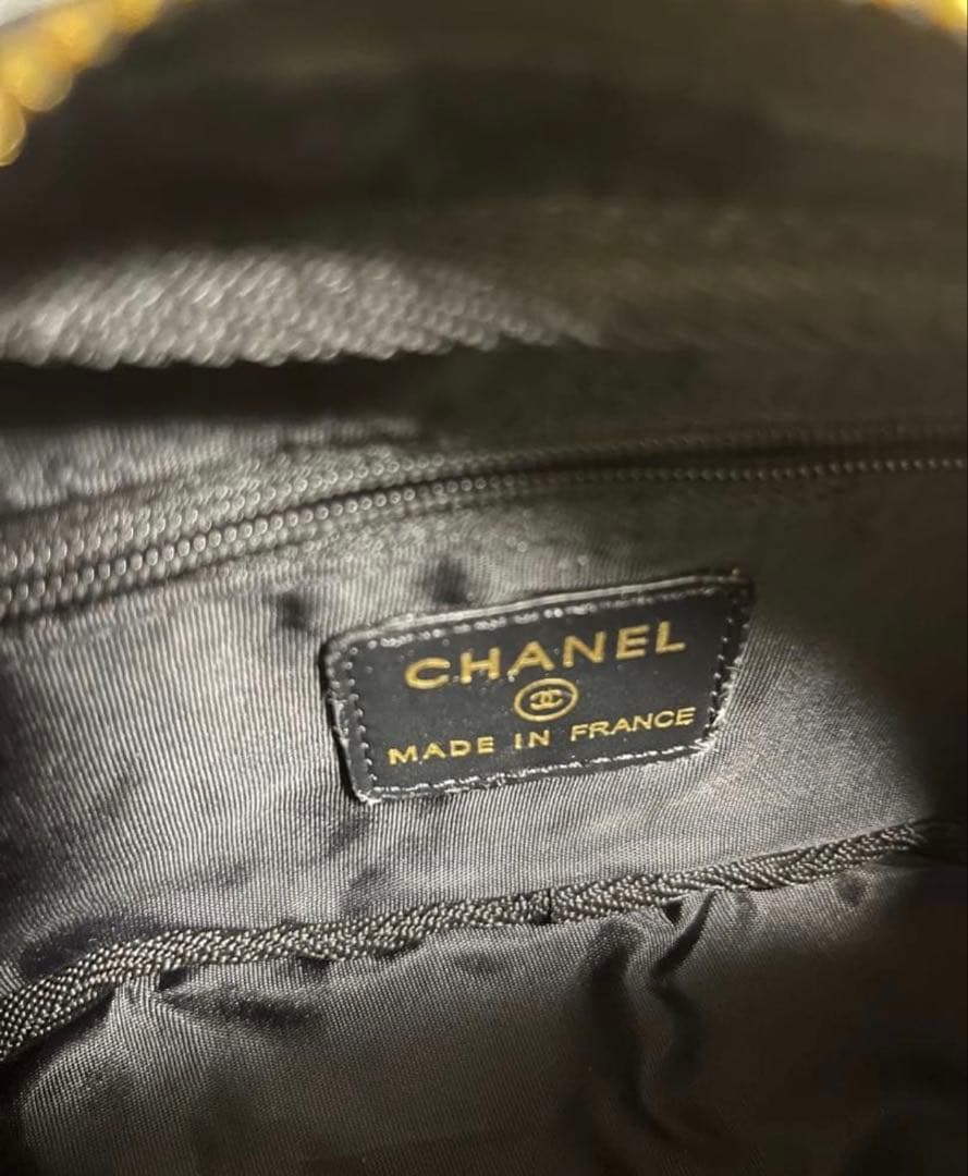 【CHANEL】ブラック キルティング チェーンショルダーバッグ ノベルティ