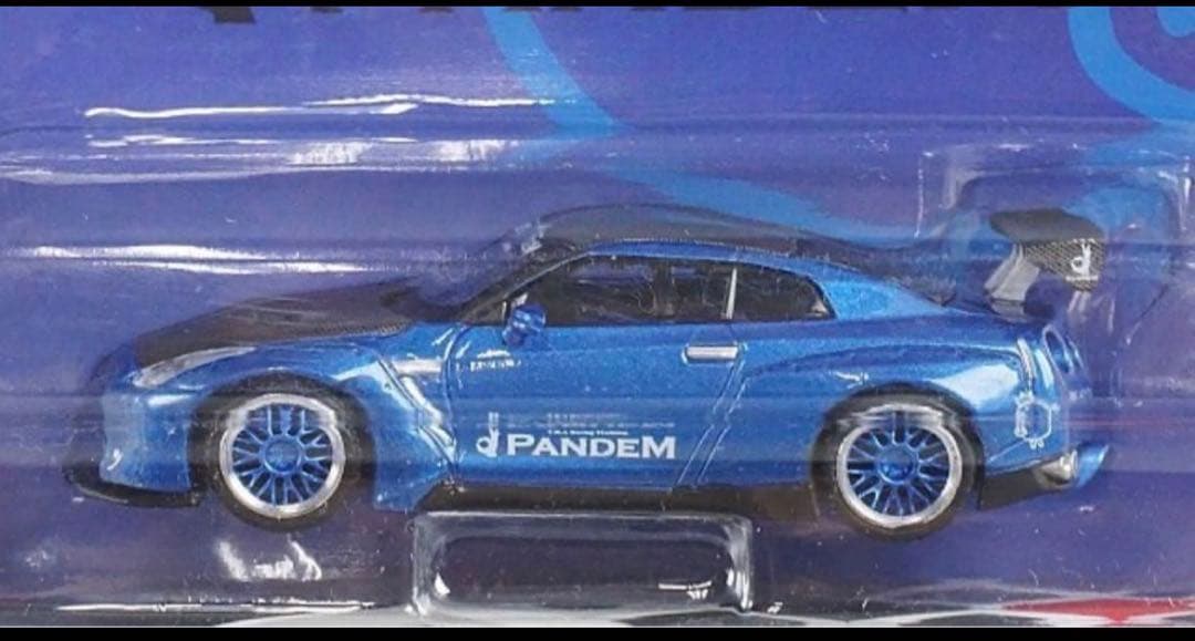 新品・未開封★MINI GT Pandem Nissan R35★匿名メルカリ便