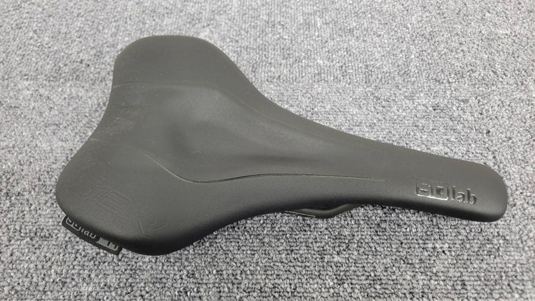 Sqlab612 Ergowave R Carbonサドル140mm幅使用極少品