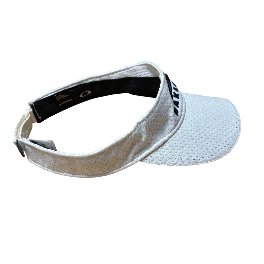 ゴルフウェア　アウターOakley オークリー　ポロシャツ　パンツ　サンバイザー