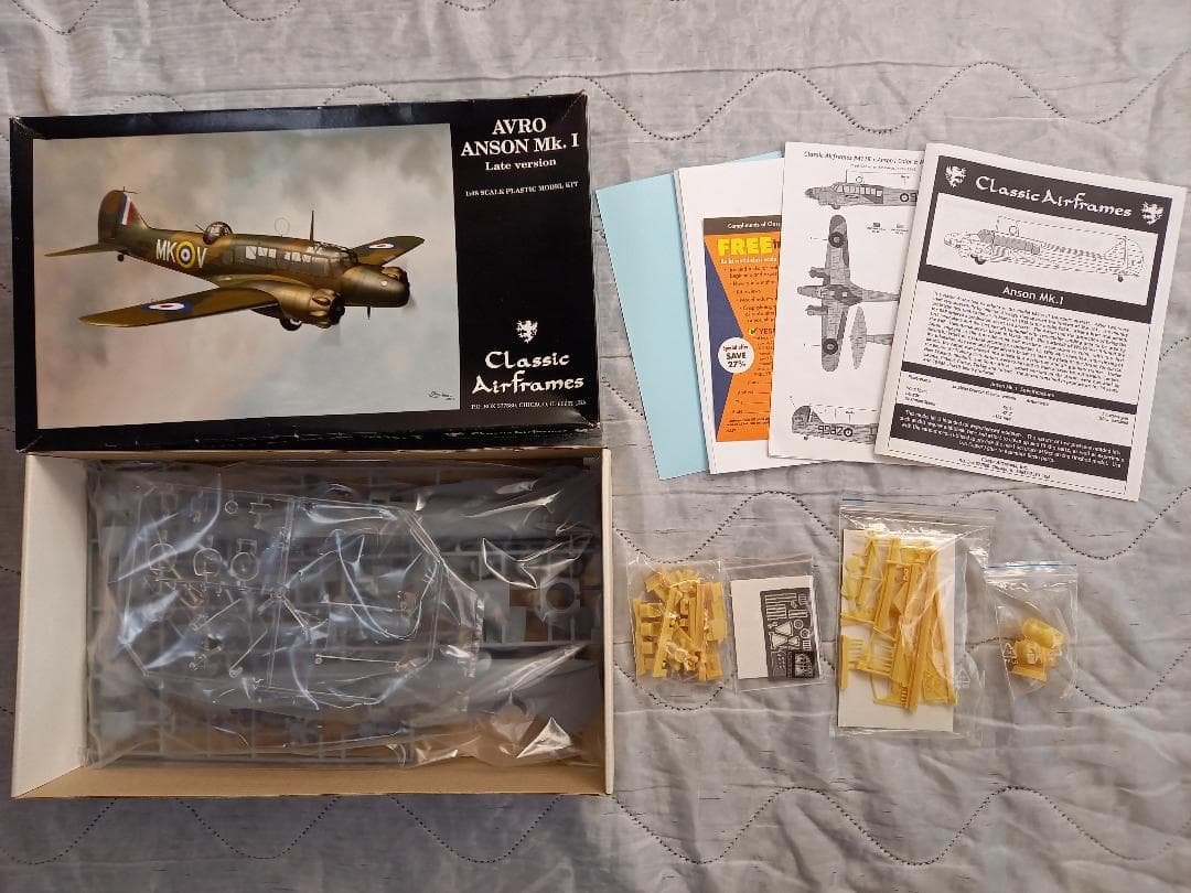 プラッツ製 イギリス空軍・海軍 「アブロ アンソン Mk.1」1/48