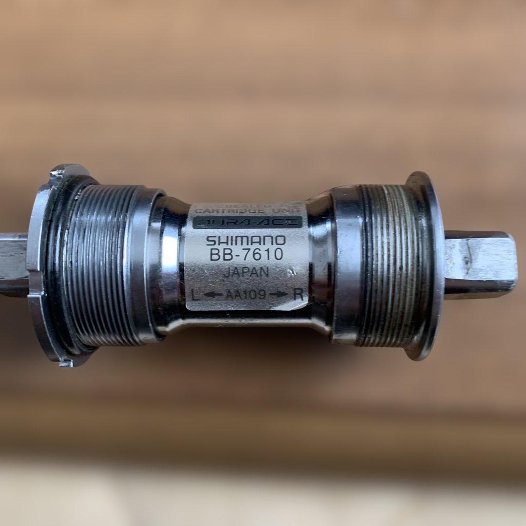 SHIMANO BB-7610 ボトムブラケット