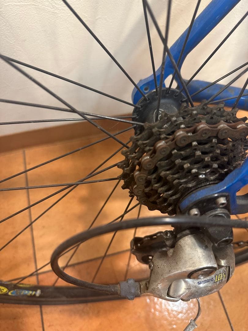 Cannondale USA ロードバイク本体、付属チューブ付き
