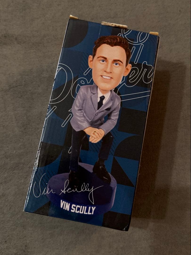 Dodgers Vin Scully ボブルヘッド2025年5月（未開封)