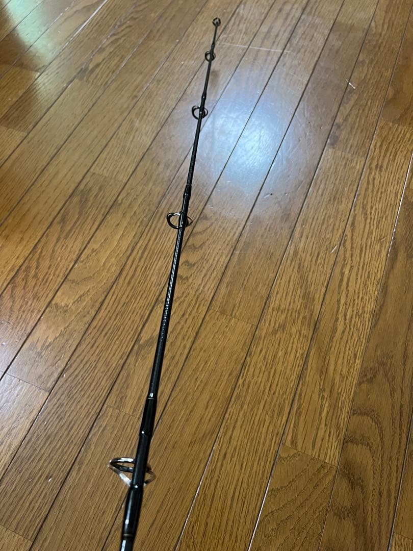 美品　ソルティガAP 82-6