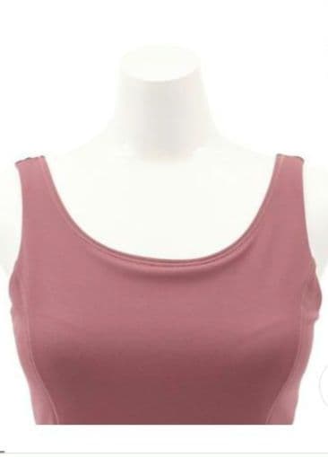 【新品タグ付き】DANSKINブラトップエニーモーションタンクトップ/ヨガウェア