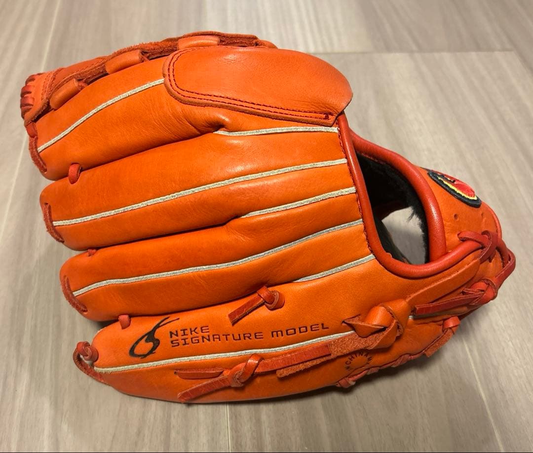 【極美品】NIKE MATSUZAKA SIGNATURE MODEL 赤