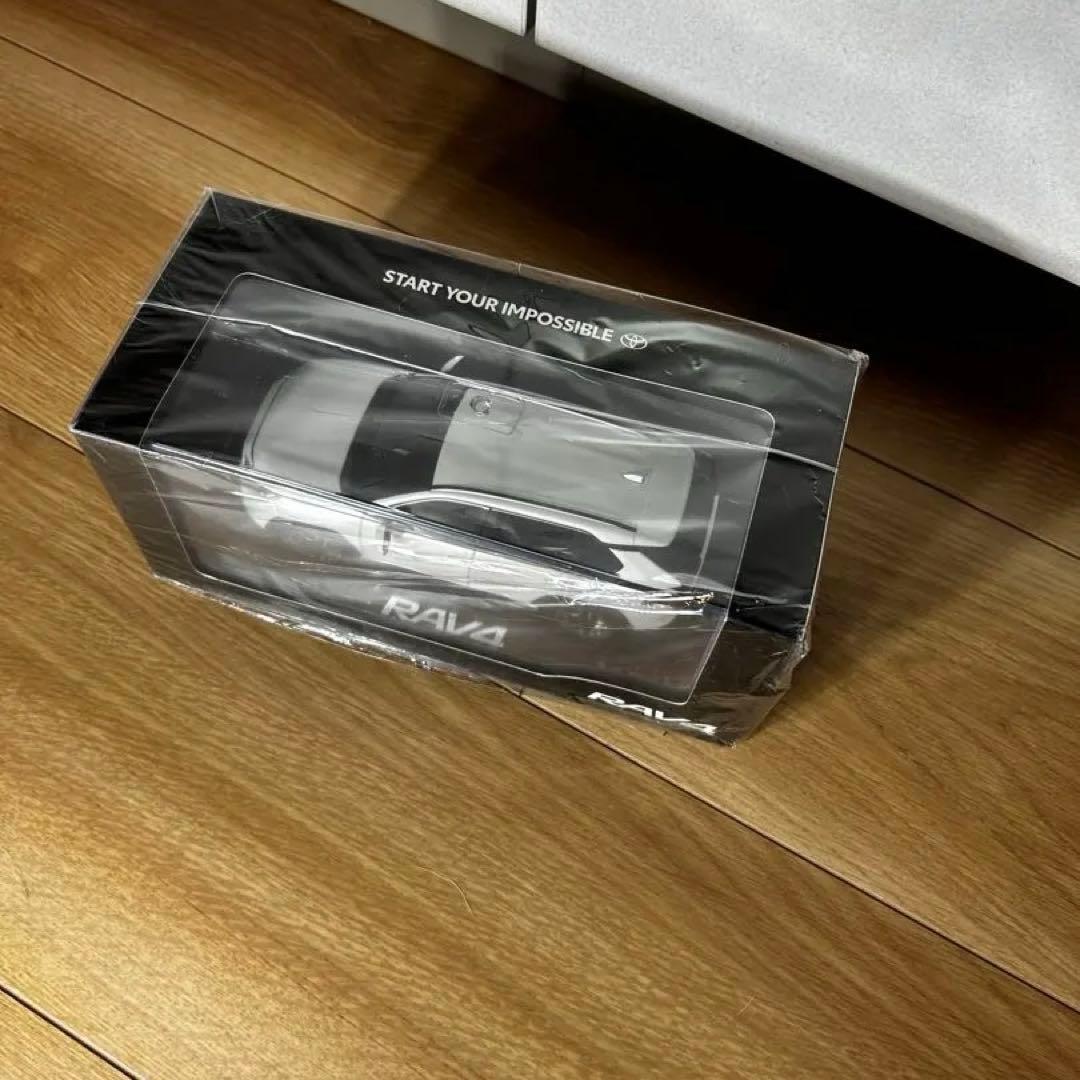 トヨタ カラーサンプル ミニカー RAV4 アドベンチャー Adventure