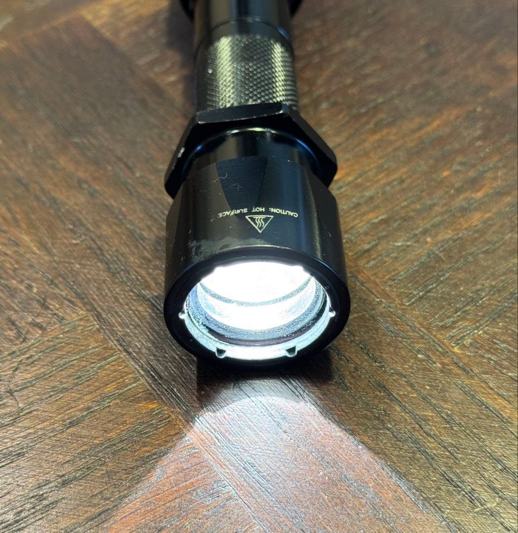 実物SUREFIREシュアファイアM660トレポン vfc ptwエボルトGHK