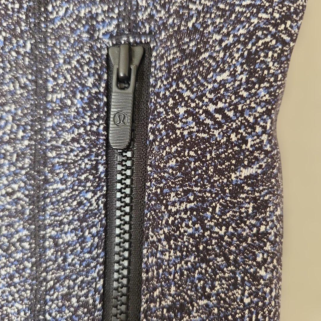 美品　ルルレモン　Define ジャケット　ネイビー　Luon