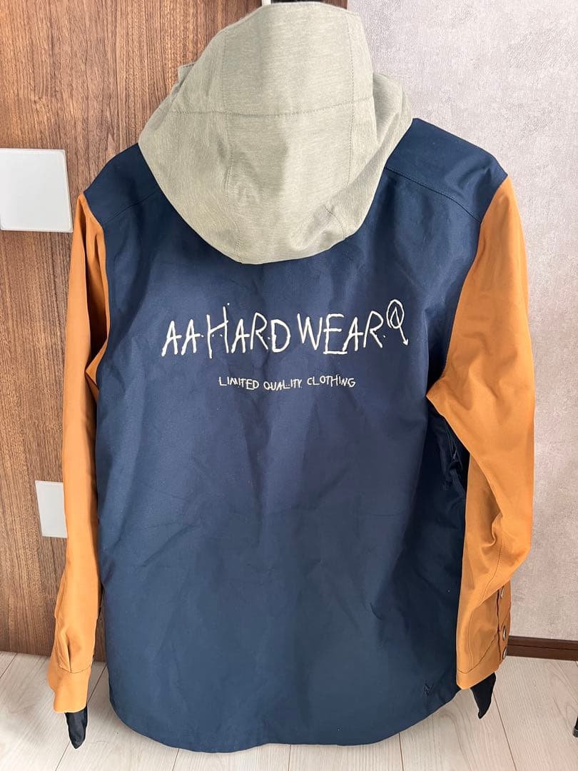 美品！AA HARDWEAR スノーボードウエア　レディース