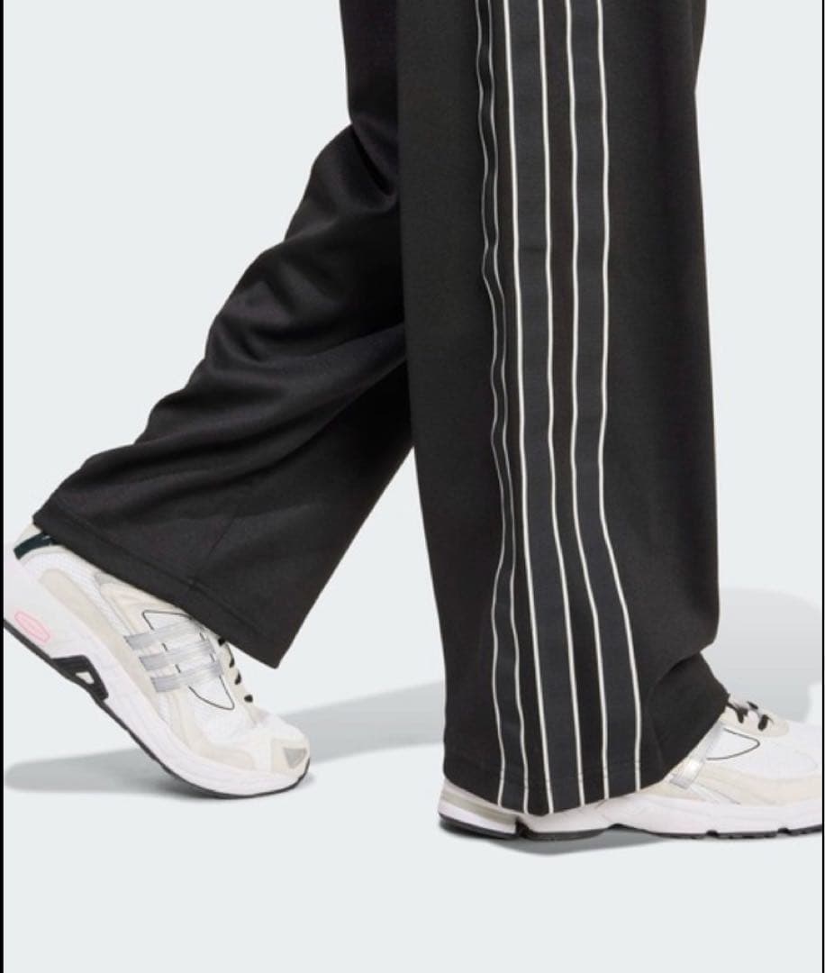 【新品タグ付き】adidas Originals Q4 FS / 黒 3XL