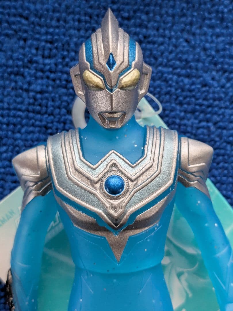 スペシャル限定 ウルトラマンタイガ＆タイタス＆フーマ クリアver. タグ付