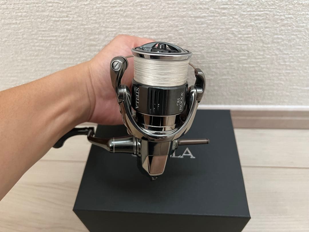 SHIMANO 22 STELLA 3000MHG スピニングリール