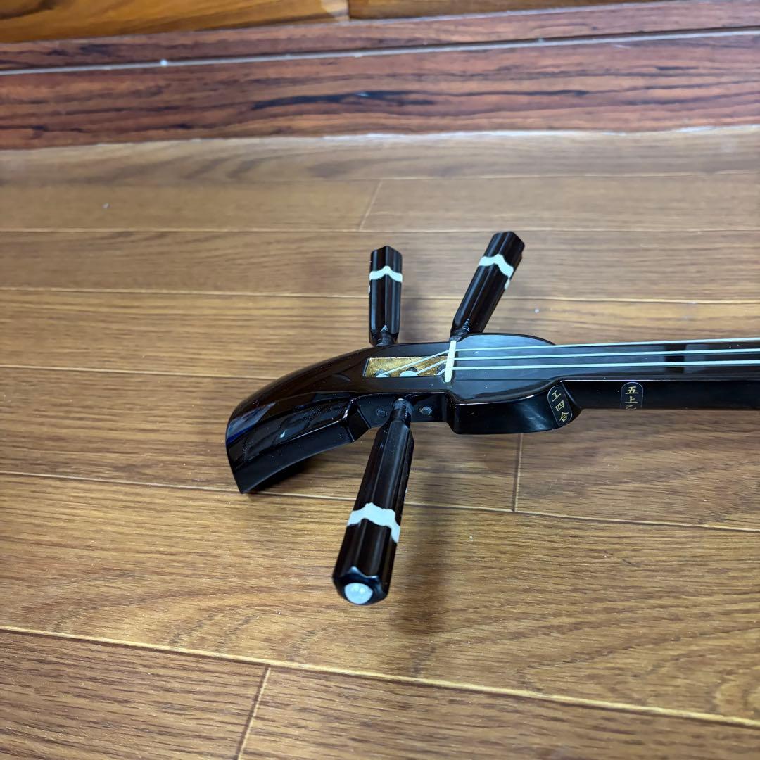 超美品 沖縄三味線 三線 蛇皮 民謡 和楽器 沖縄