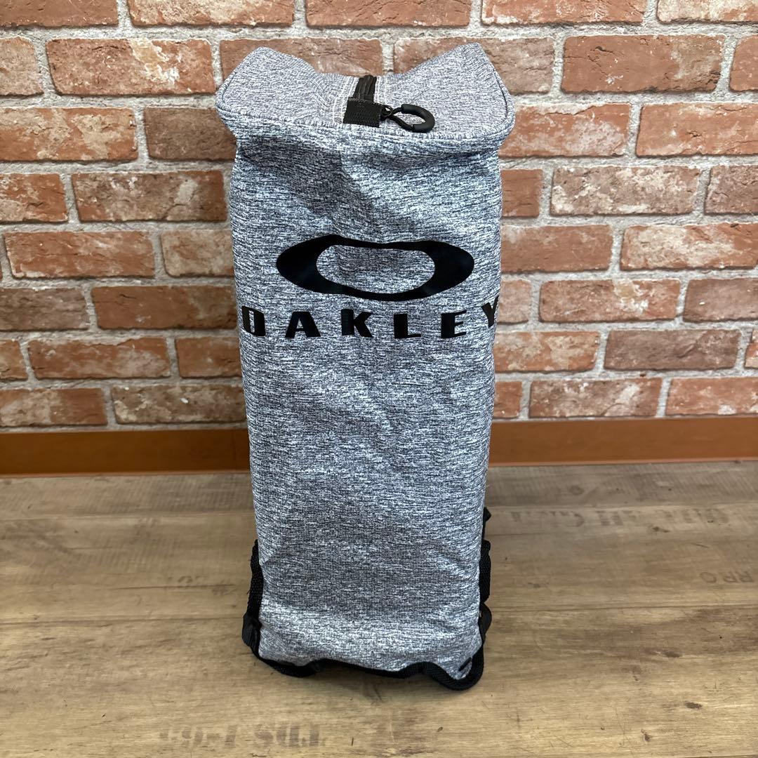 ‼️オークリースタンド式 キャディバック グレー‼️