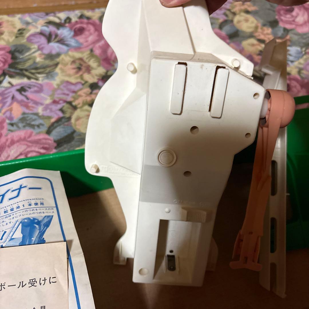 中身揃ってません　トミー　 バッティングマシン 弾丸ライナー野球 練習用