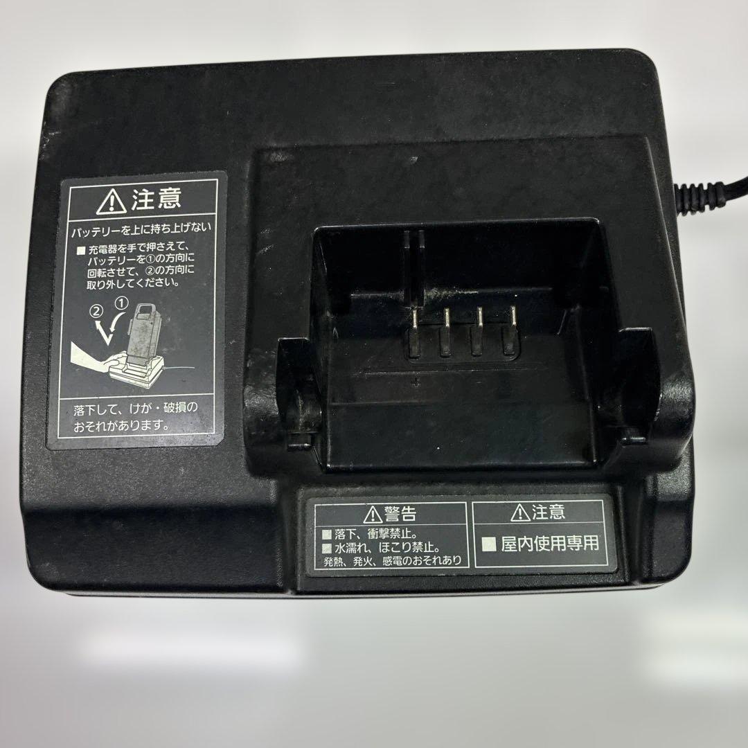 Panasonic 電動アシスト自転車　バッテリー　充電器