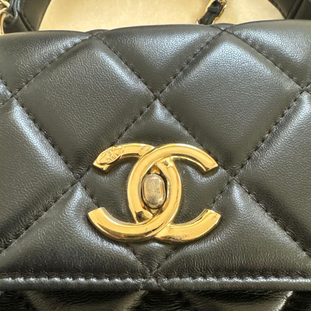 CHANELノベルティ　チェーン　キルティング　ショルダーバック