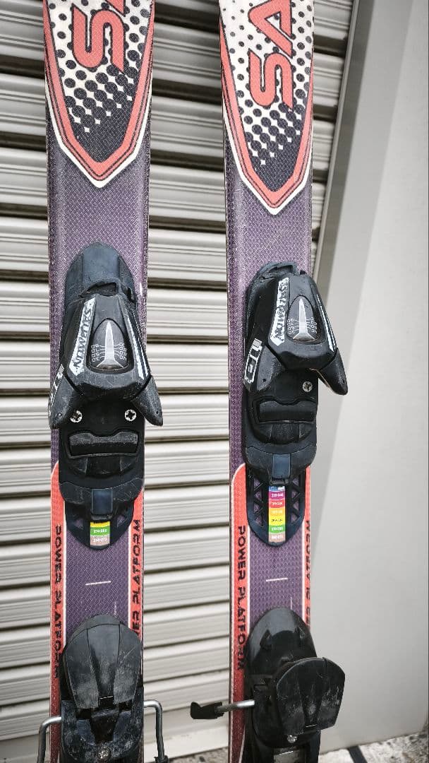 SALOMON FOCUS スキー板　135cm　調整可能ビンディング