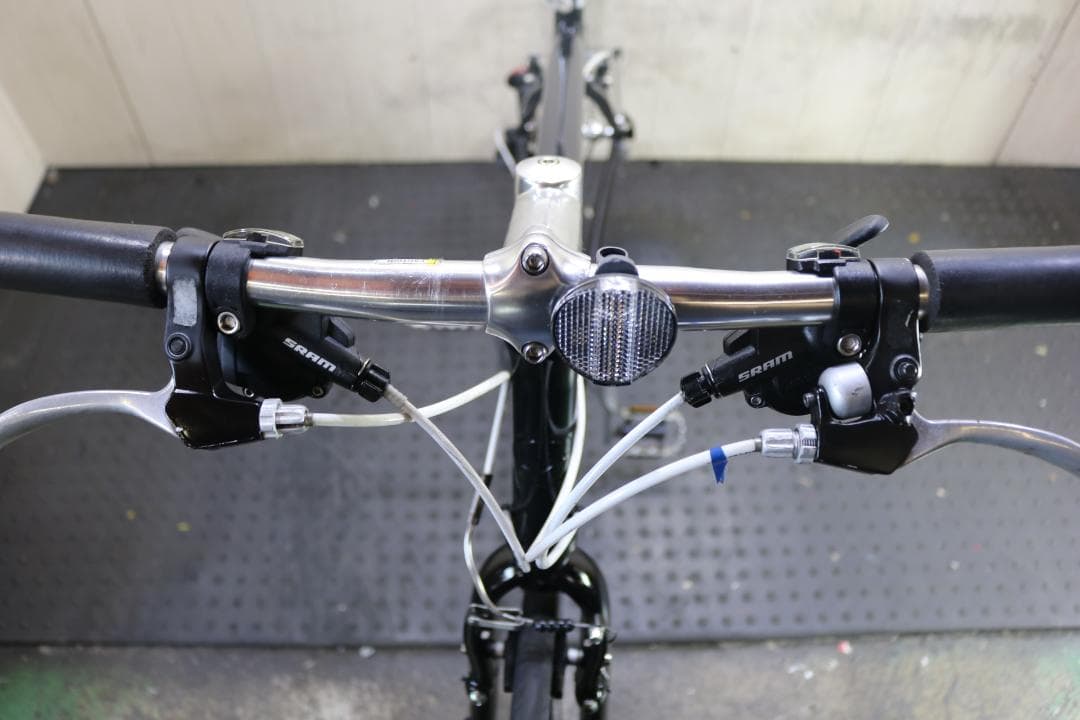 GIANT ESCAPE AIR 700C アルミ 24速 500mm 黒クロス