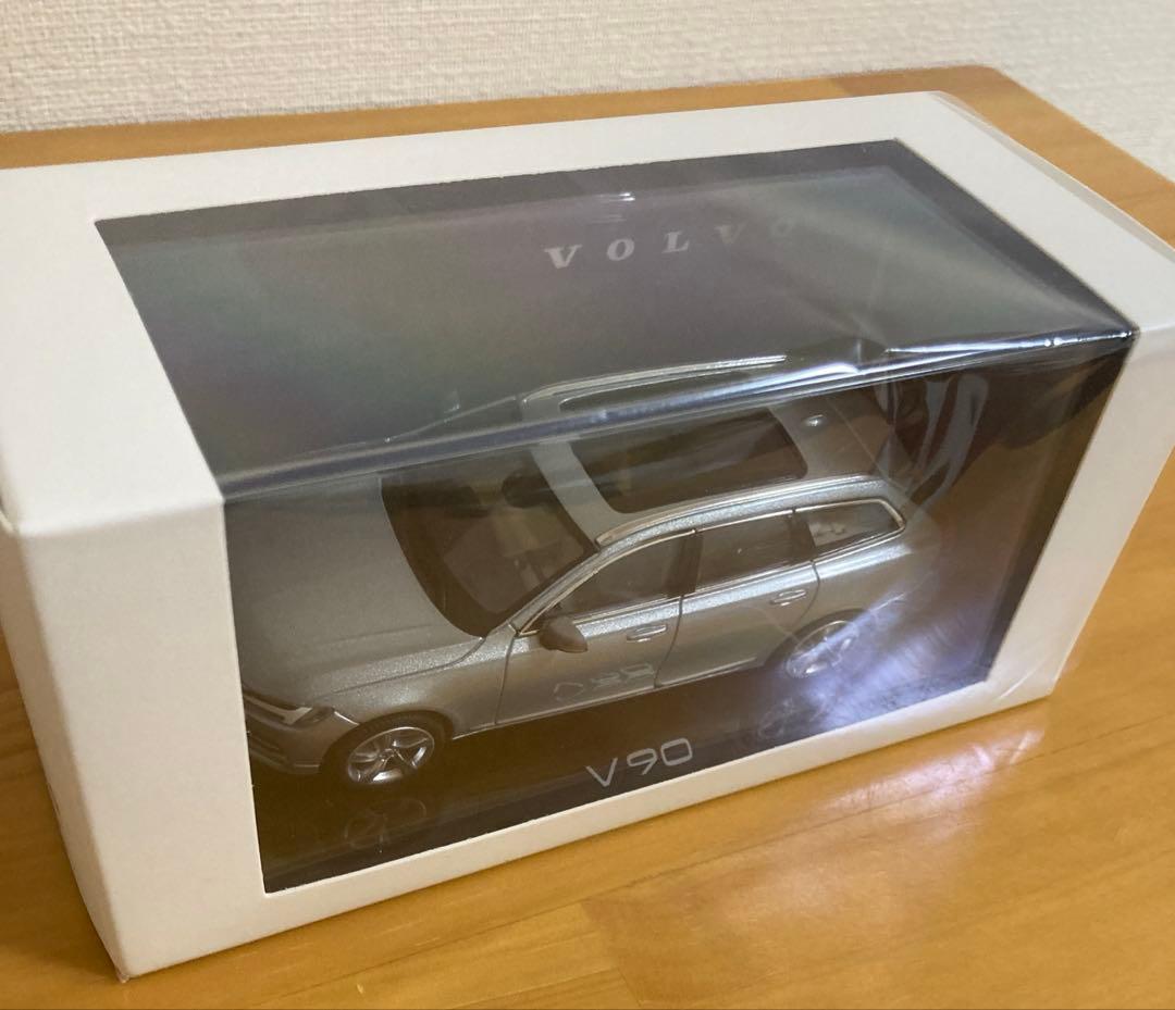 NOREV VOLVO V90 1/43 ミニカー
