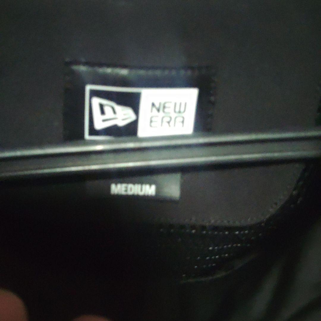値下げ中！NEW ERA ブラック ジャケット MEDIUM
