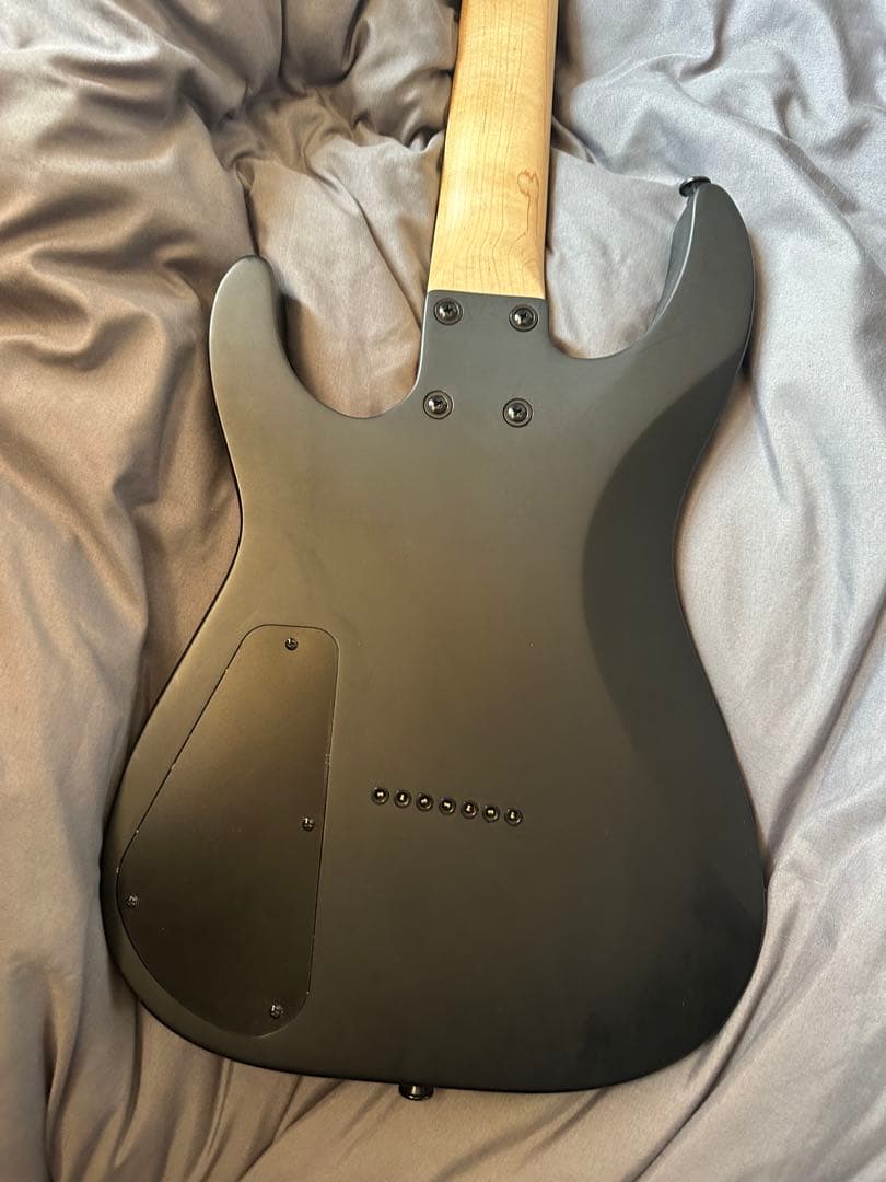 JACKSON JS22-7 Satin Black　7弦ギター