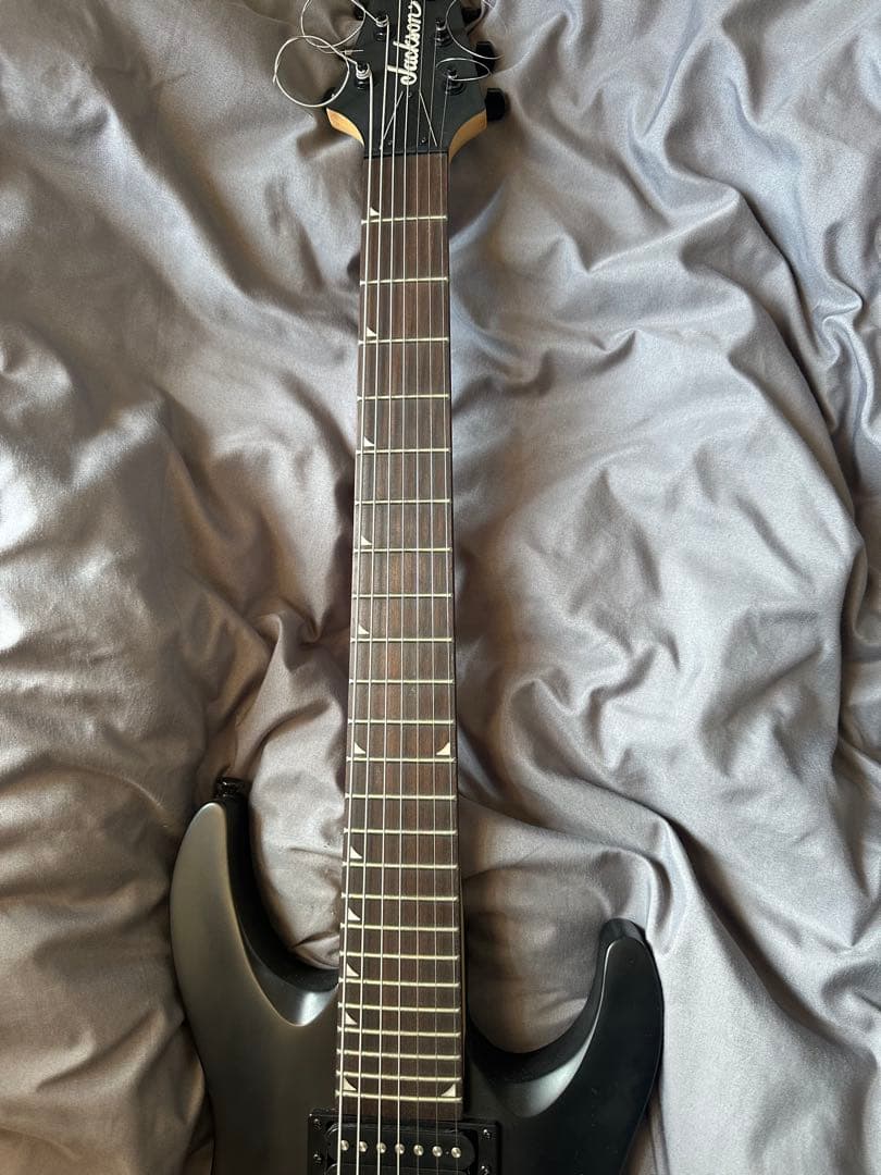 JACKSON JS22-7 Satin Black　7弦ギター