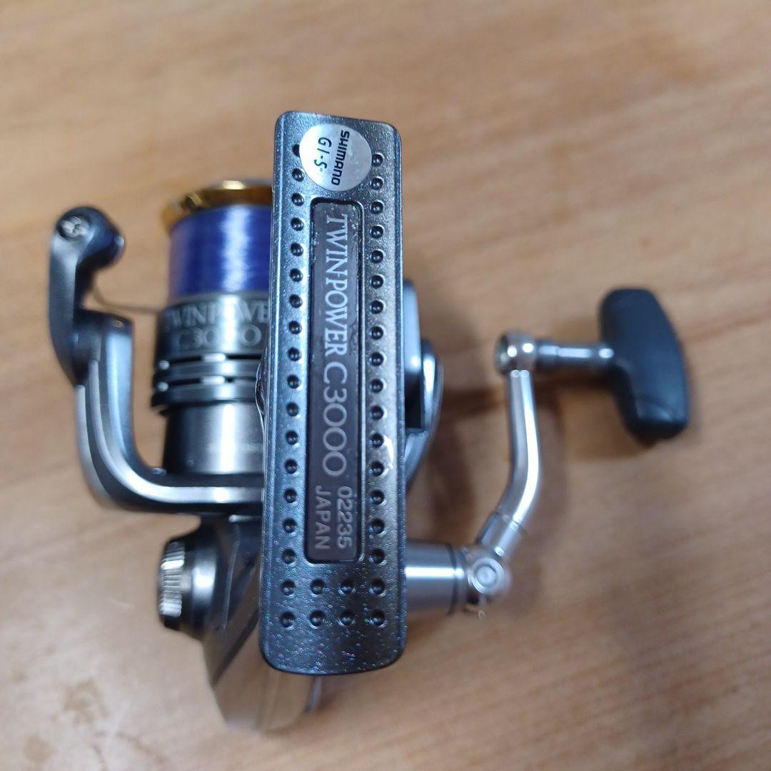 Shimano TWIN POWER C3000 スピニングリール