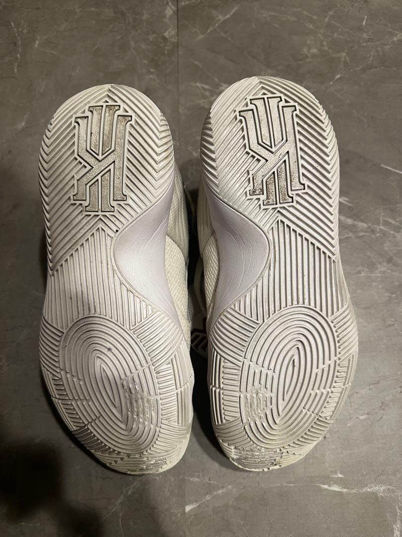 Nike Kyrie 2NikeID シューズ