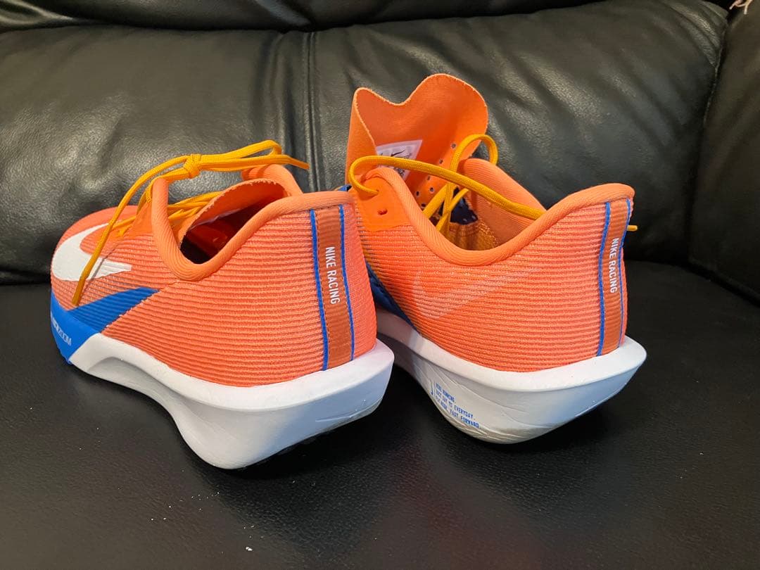招き猫⭐︎ナイキNIKE ランニングシューズ エアズーム ライバルフライ4