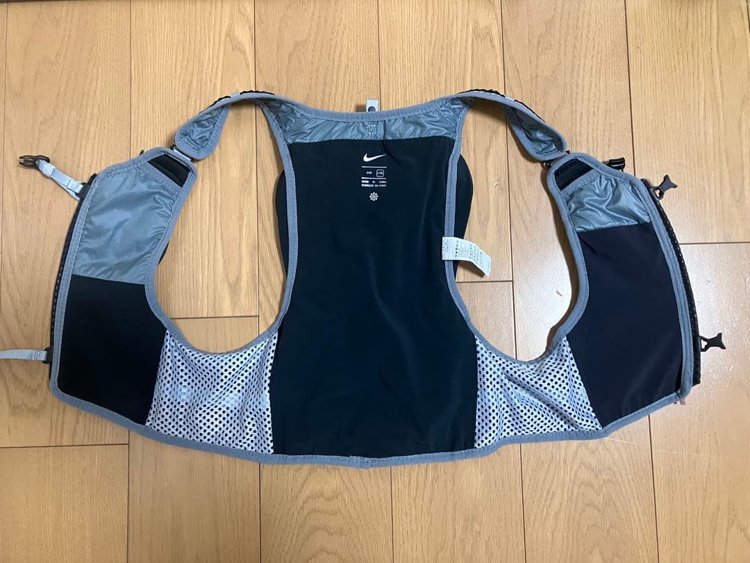 NIKE ランニングベスト Lサイズ