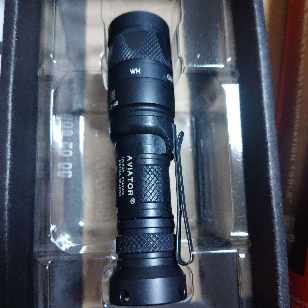SUREFIRE AVIATOR-RD　シュアファイア　アビエイター　電池１本付