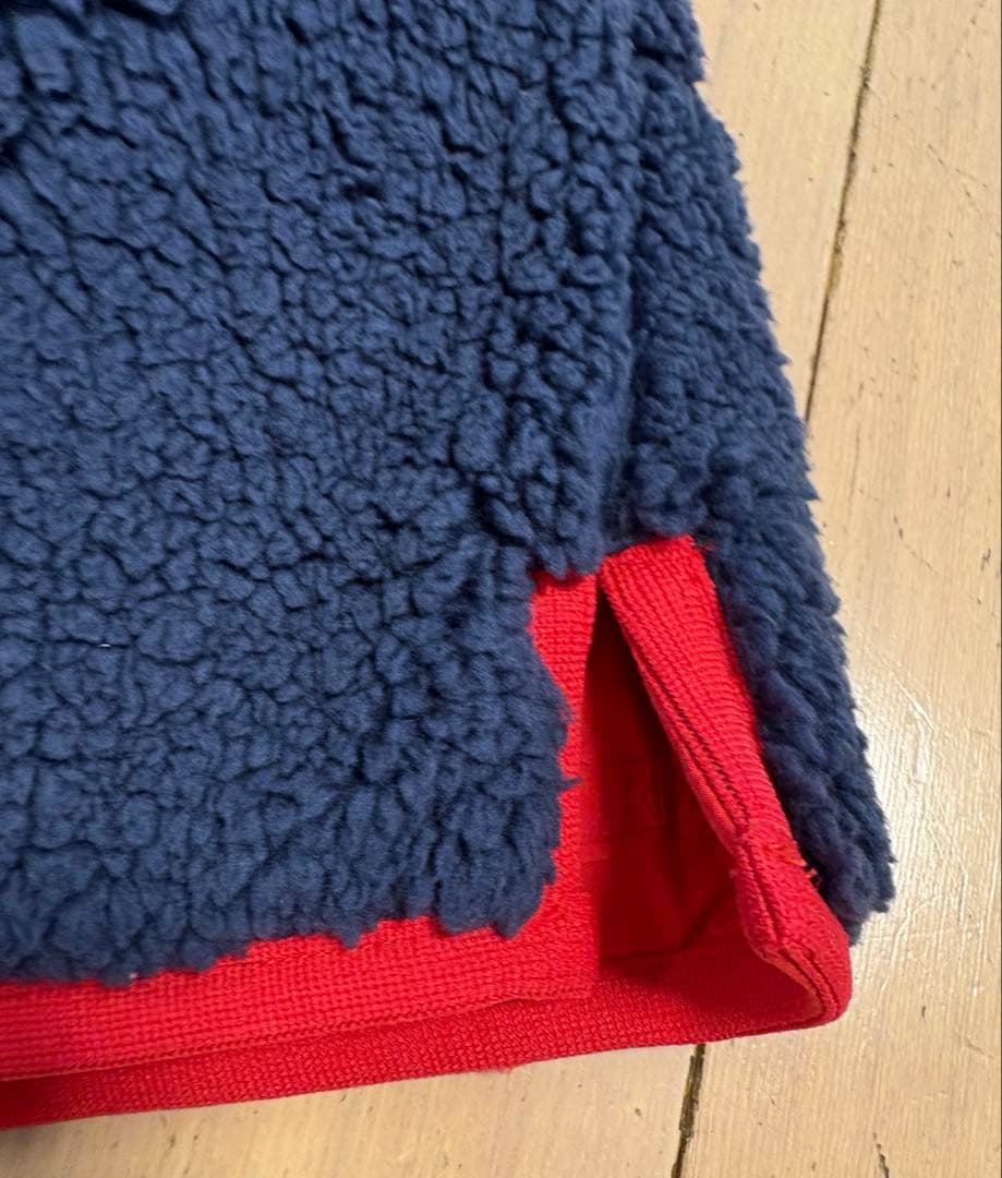 未使用❣️デサント　ゴルフ　リバーシブル　ボア　ベスト スカート　セット　M 赤