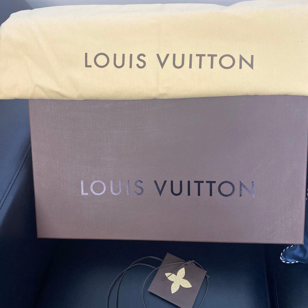Louis Vuitton シルククッション ☆レア品☆ 店舗限定品