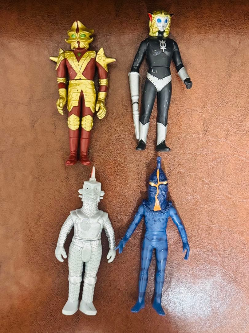 ウルトラマンソフビ・怪獣フィギュアなどまとめ売り