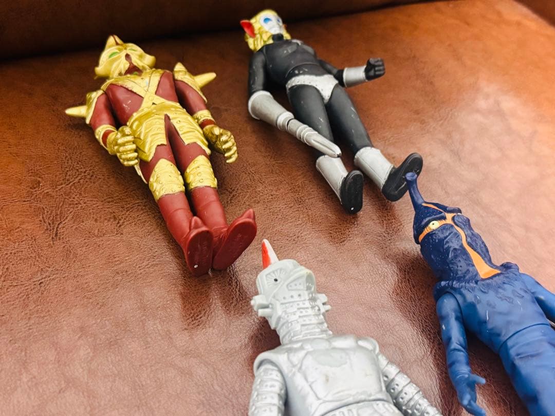 ウルトラマンソフビ・怪獣フィギュアなどまとめ売り