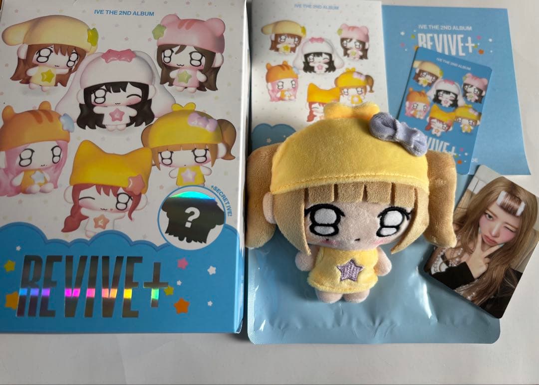 IVE♡レイREVIVE+ PETITver. ぬいぐるみトレカ付①