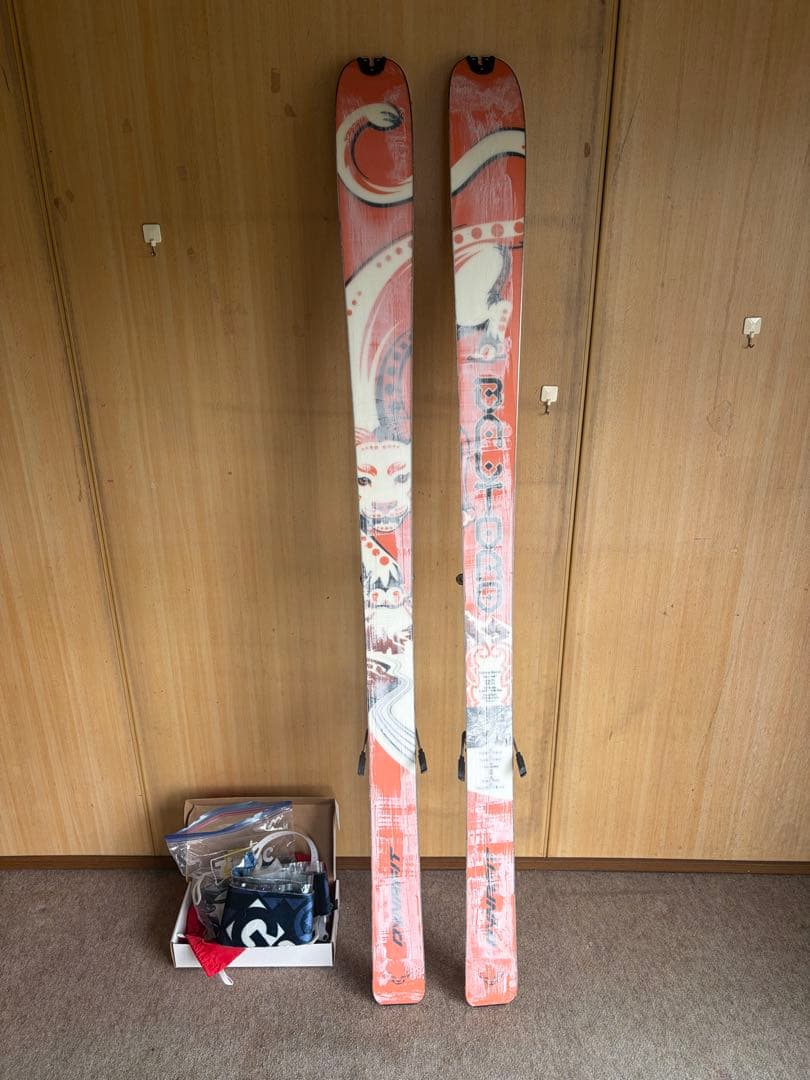 中古良品DYNAFIT バルトロ167cm TLT金具付き　山スキー　シール付き