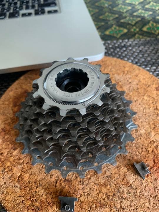 Mavic フリーハブボディ　カンパニョーロ　バイクハンド
