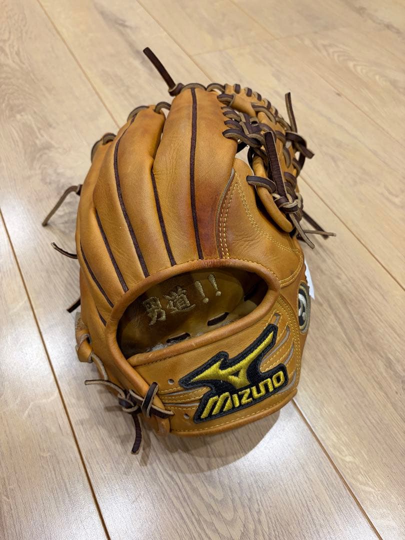 ミズノプロ一般内野手オーダーグローブ！美品良品！