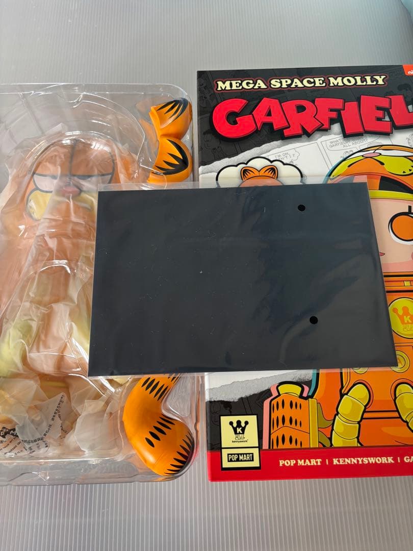 ゲームキャラクター POP MART MEGA SPACE MOLLY GARFIELD 400%