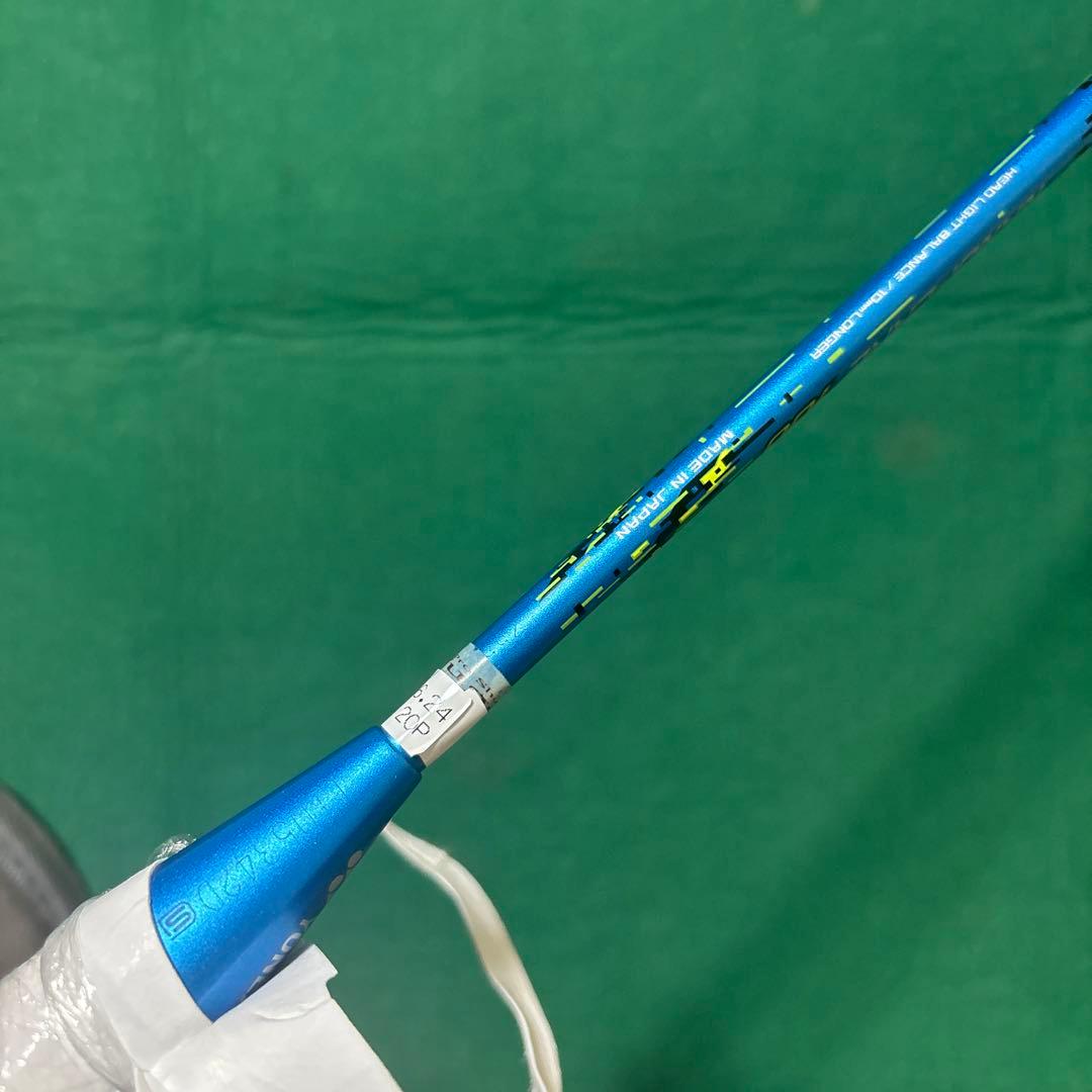 バドミントンラケット ナノフレア700 /NANOFLARE 700 4ug6